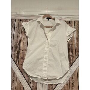 Womens sz 00 white J Crew button short sleeve blouse #257‎